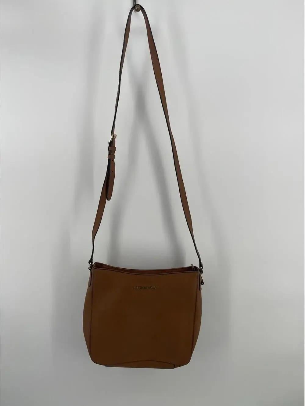 Michael Kors Bedford Luggage Brown Crossbody Bag Women’s Saffiano‎ Leather